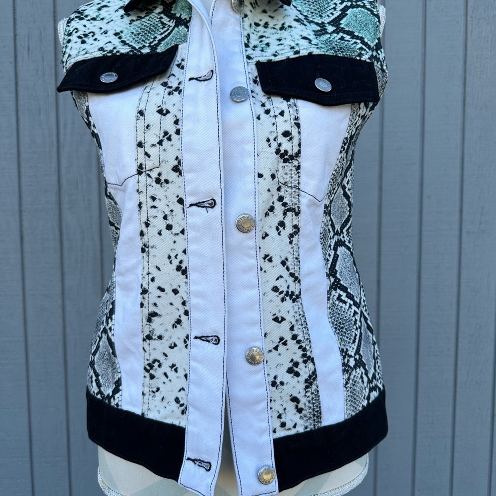 Sandro White Reptile Denim Vest - Picture 2 of 11